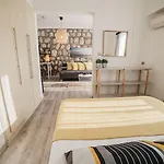 Hotel True Blue Boutique 3*