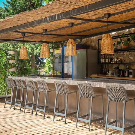 True Blue Boutique Hotel 4*