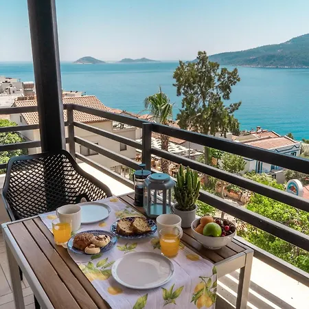 True Blue Boutique Hotel 4*