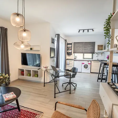 True Blue Boutique 4*