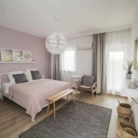 True Blue Boutique 4*