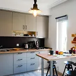 True Blue Boutique 3*